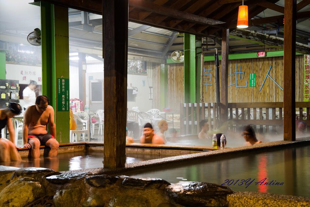 Cdr Hotspring Resort Liugui Exterior photo